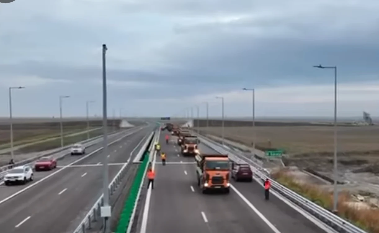 Luni  au avut loc teste structurale pe podul de la km 38. FOTO captură video CNAIR