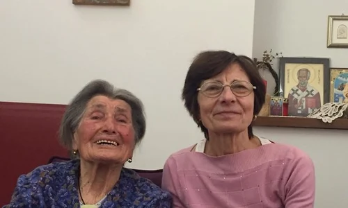 bunica si mama liviei dila jpeg