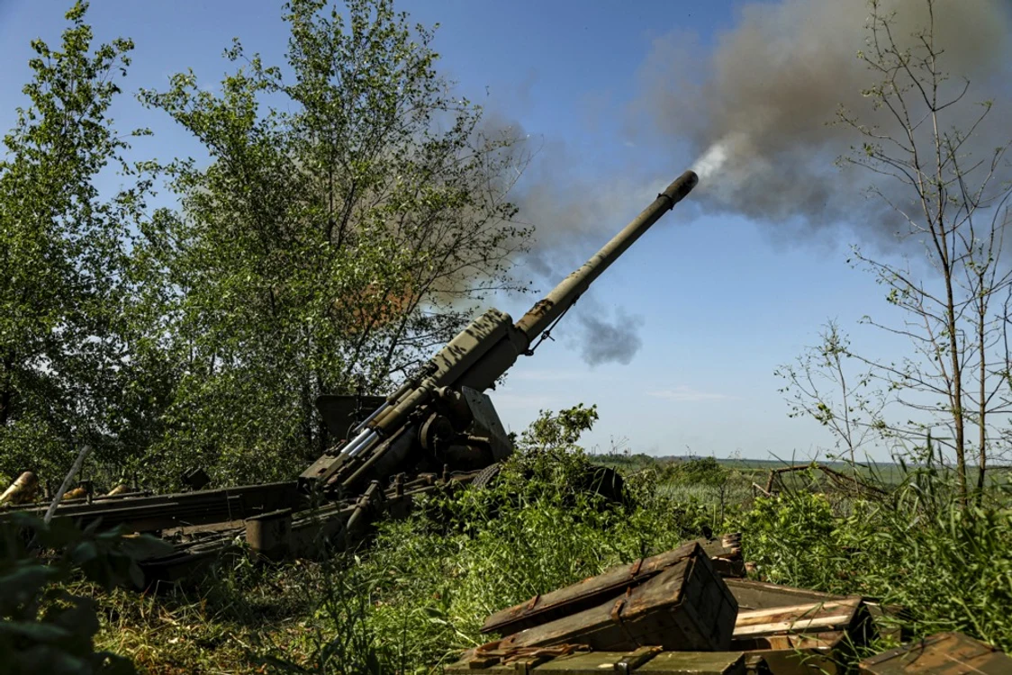 Artilerie pe frontul Avdiivka FOTO EPA-EFE