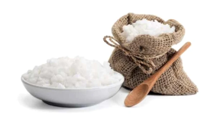 Ionii din compoziţia sării de mare ajută la menţinerea echilibrului
hormonal din organism.