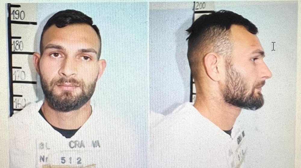 Un tânăr a evadat de sub nasul polițiștilor, la Craiova. El urma să fie extrădat în Italia pentru jaf armat
