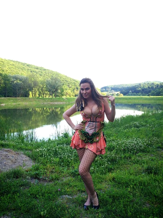 Anna Lesko în natură