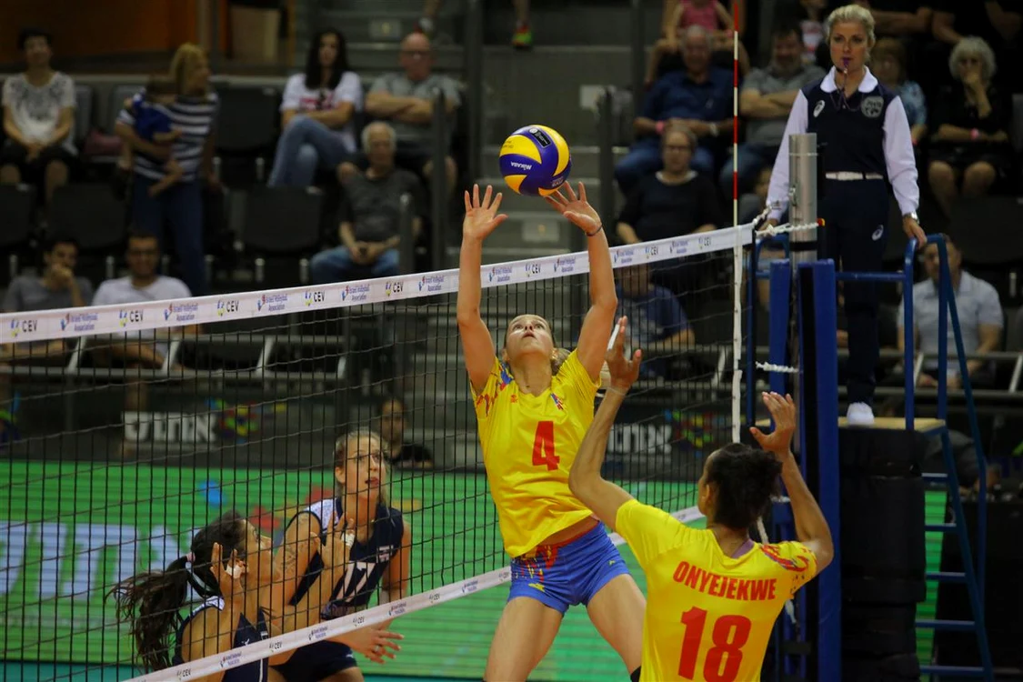 
    Coordonatoarea Diana Balintoni va fi titulară la acest EuropeanFOTO: CEV  