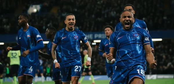 Chelsea a trecut la pas de Legia, la Varșovia. Foto Facebook 