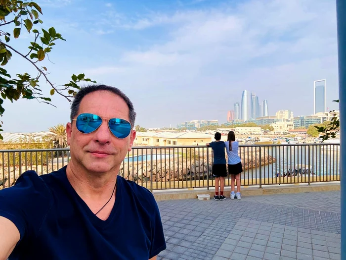 Dan Negru a filmat cu Mihai Leu o vară întreagă la Saint-Tropez.