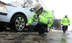 politia rutiera cauciucuri de iarna jpeg