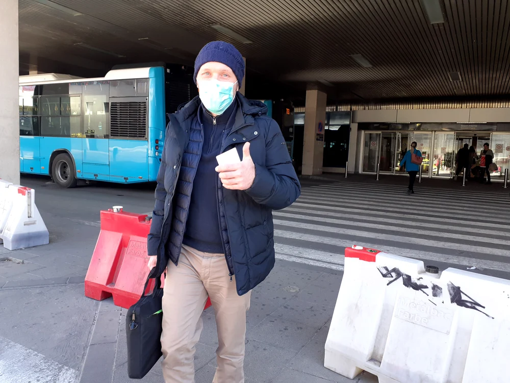 Iulian s-a întors astăzi din Bergamo, unde este focar de coronavirusFoto: Andreea Dancu