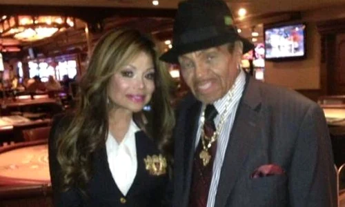La Toya si Joe Jackson jpeg