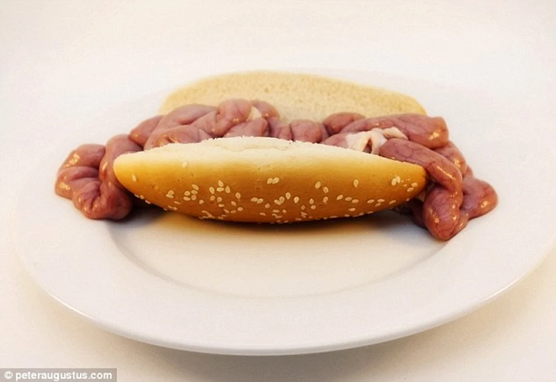 Hot dog-ul este mâncarea preferată a multor oameni