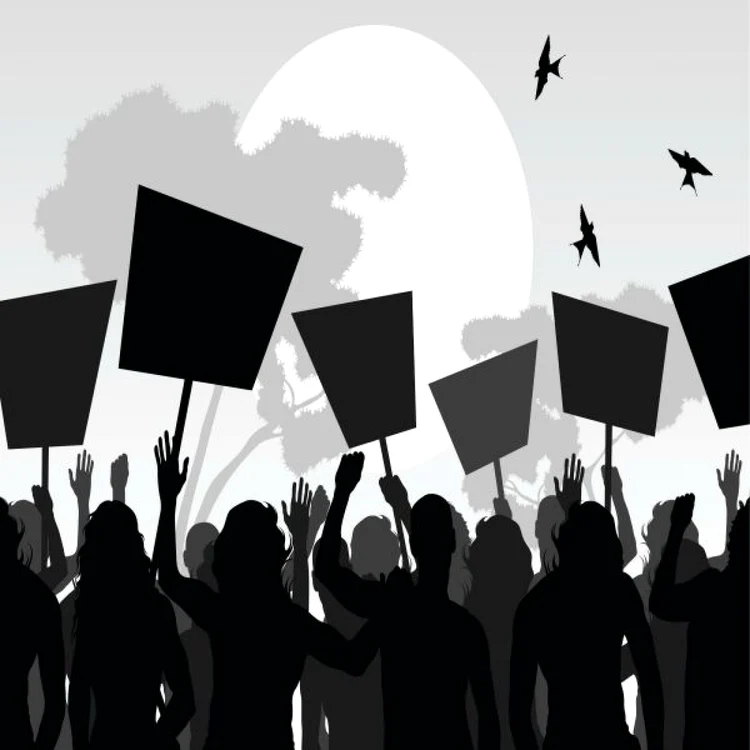 Dacă protestele vor continua, de luni se vor alătura şi angajaţii primăriei Satu Mare