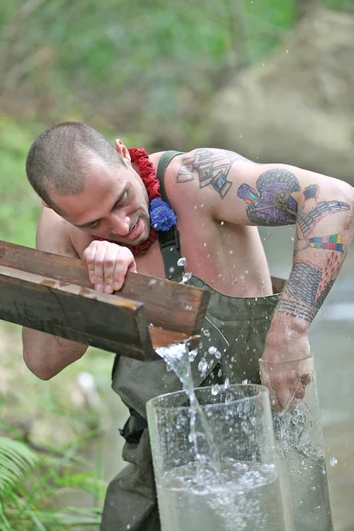 
    Vladimir Drăghia a participat la show-ul „Sunt celebru, scoate-mă de aici!”foto: PRO TV  