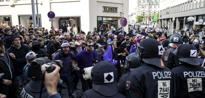 Proteste Hamburg FOTO EPA 