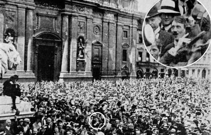 Hitler, la putin timp dupa ce fuge de incorporare din Viena, la un miting pro razboi