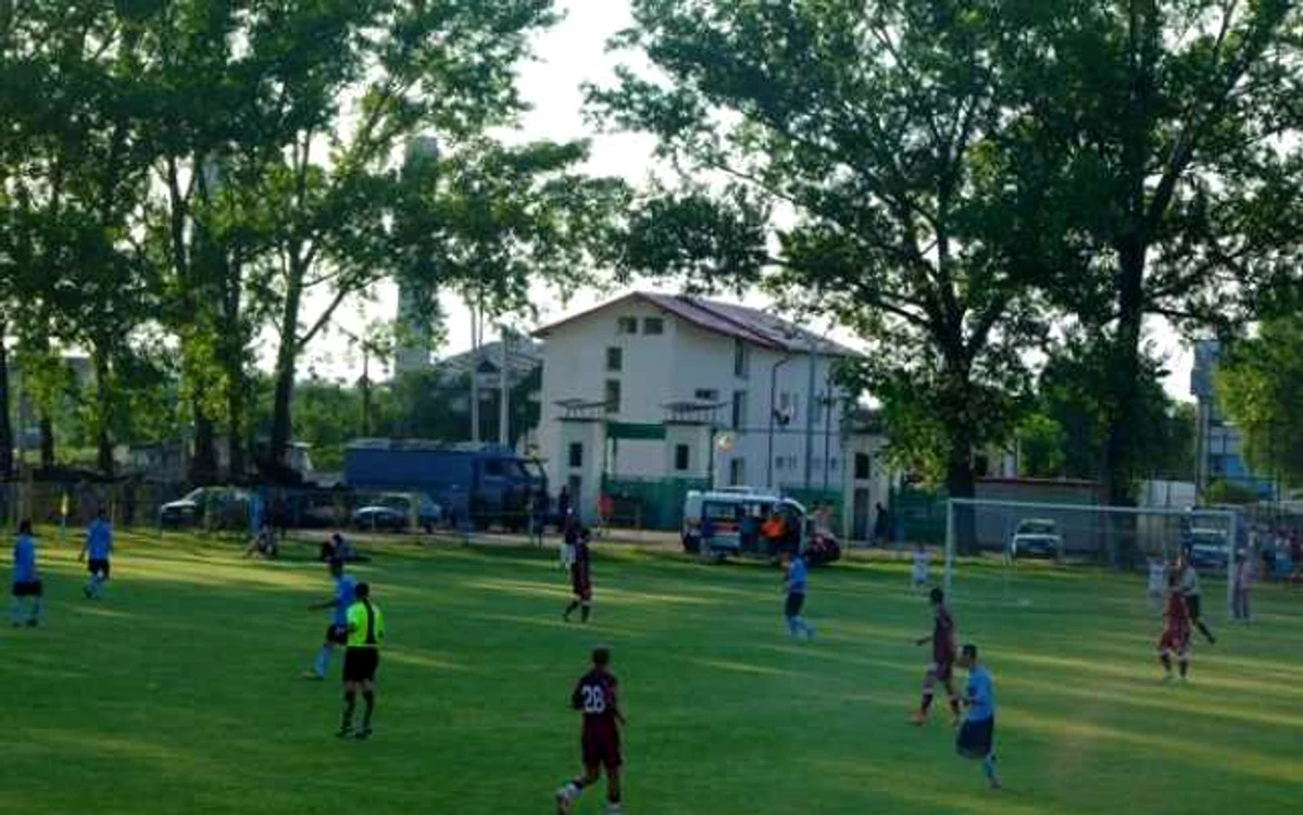 Oficialii Urbanului se află în discuţii şi cu alţi câţiva fotbalişti, însă rămâne de văzut dacă transferurile se vor concretiza