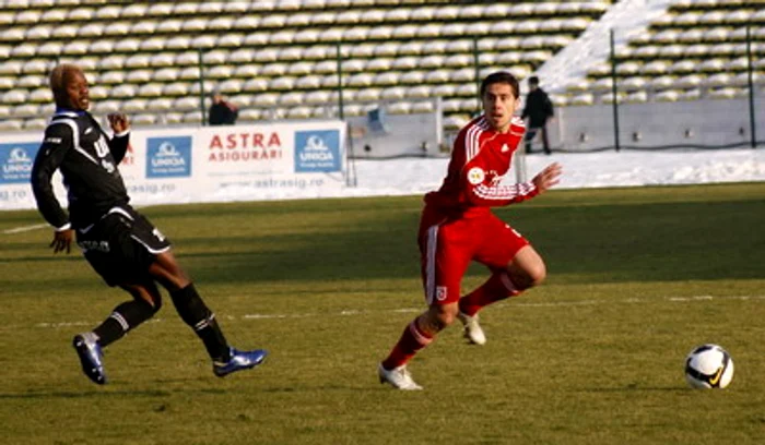 Kamara a jucat din primul minut al meciului cu Internaţional dar nu a reuşit să marcheze