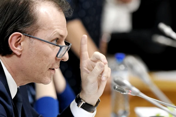 Florin Cîţu: Vom plăti salarii și pensii dacă vom avea încasări la buget