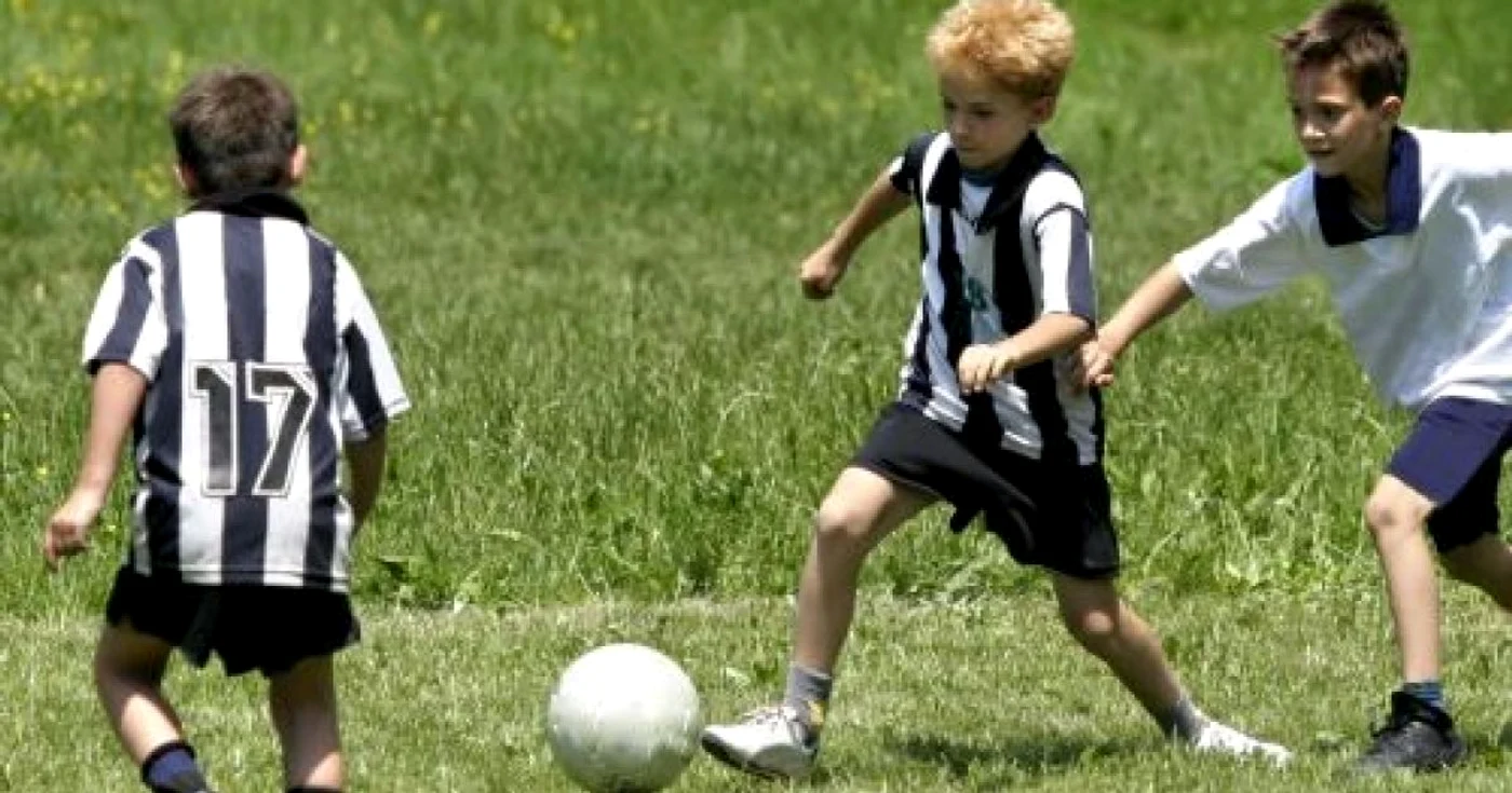 FCM-ul organizează selecţie pentru copiii născuţi în 2003