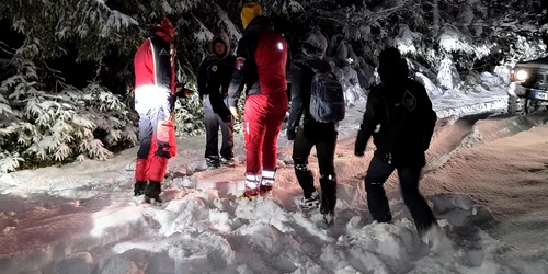 ucraineni sallvati Foto Salvamont Maramures jpg