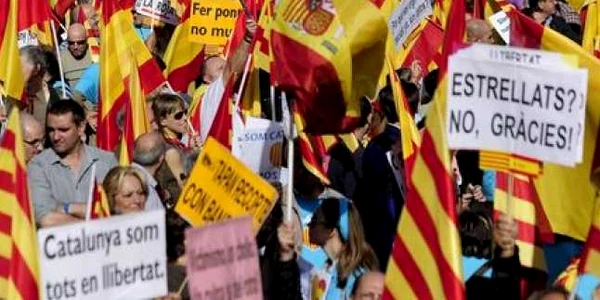 catalani pro-unionisti FOTO Reuters