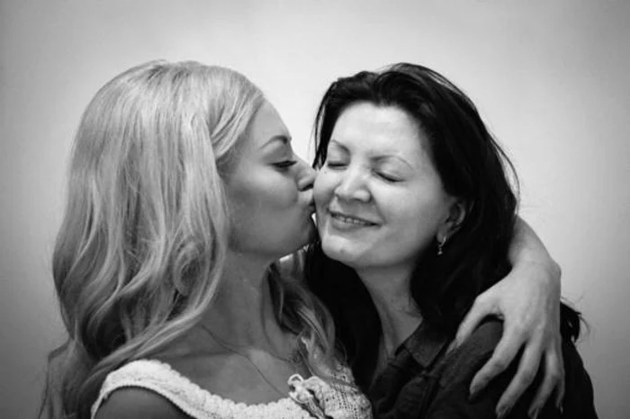 Cele mai sexy mame de vedete. Delia Matache şi Gina Mocanu sunt foarte apropiate