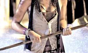 22 tv foto 1 surori de sange jpeg