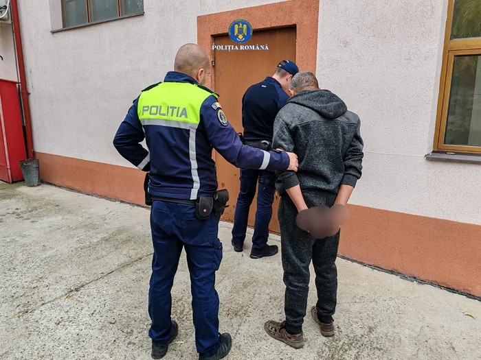 Bărbatul a fost arestat preventiv pentru 30 de zile. FOTO: IPJ Galați