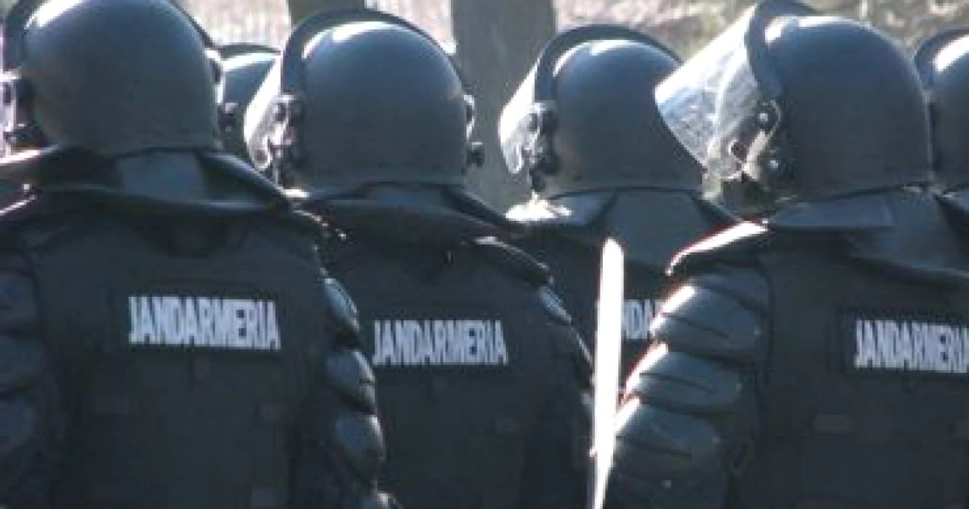 Piteşti:37 de jandarmi vor asigura ordinea publică la demonstraţia de Formula 1