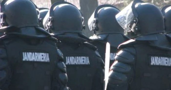 Piteşti:37 de jandarmi vor asigura ordinea publică la demonstraţia de Formula 1