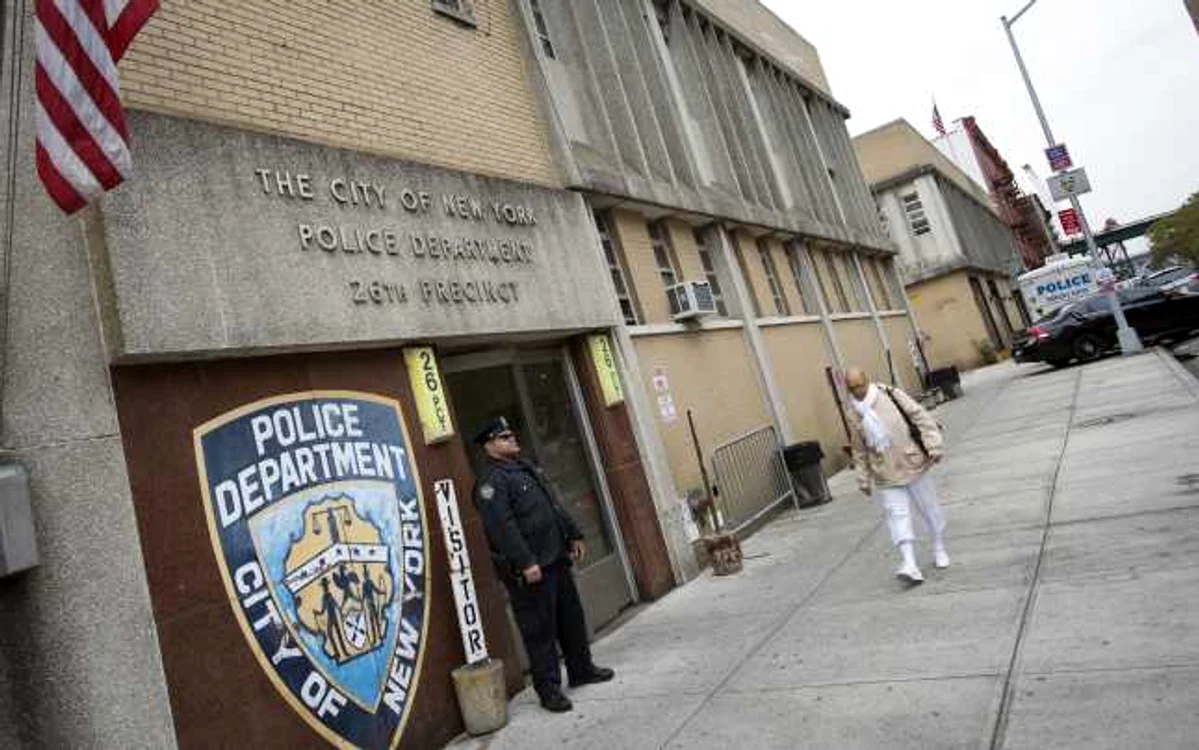 Sediul poliţiei din New York FOTO Reuters
