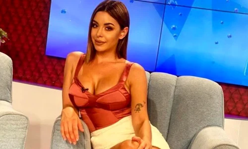 Natalia Mateut e prezentatoare la Antena Stars