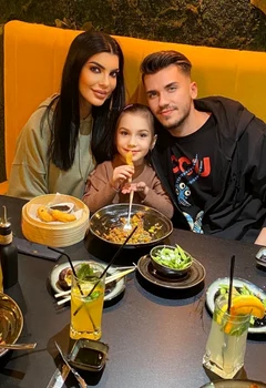 andreea tonciu fiica iubit png