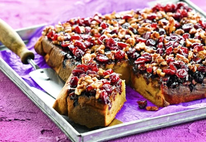 
    Un desert dulce acrisor, numai bun bun de incercat in aceste zileclickpoftabuna.ro  