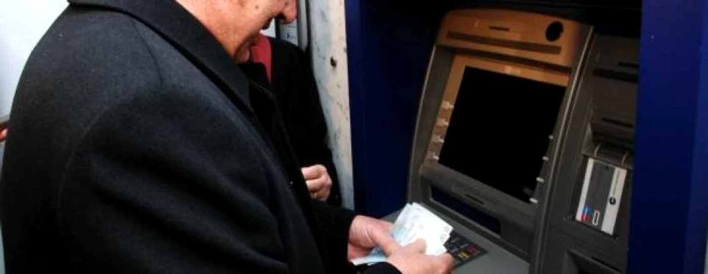 cele mai avantajoase carduri pentru pensionari