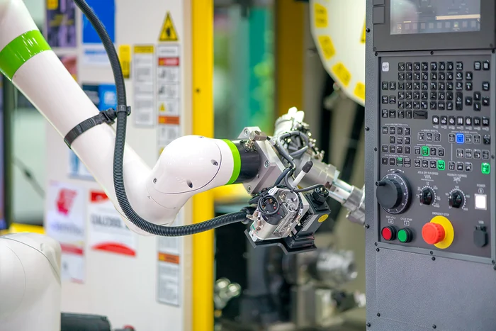 Robot industrial. FOTO Shutterstock