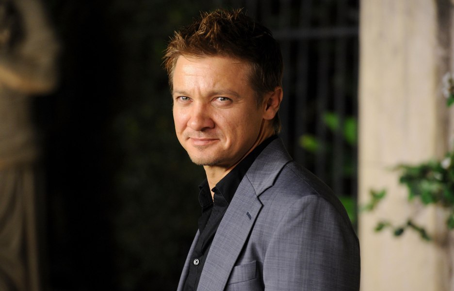 Jeremy Renner, despre cum i s-a schimbat viața după accidentul teribil din iarnă : „Mă simt foarte norocos”