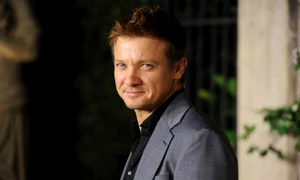 Jeremy Renner jpg