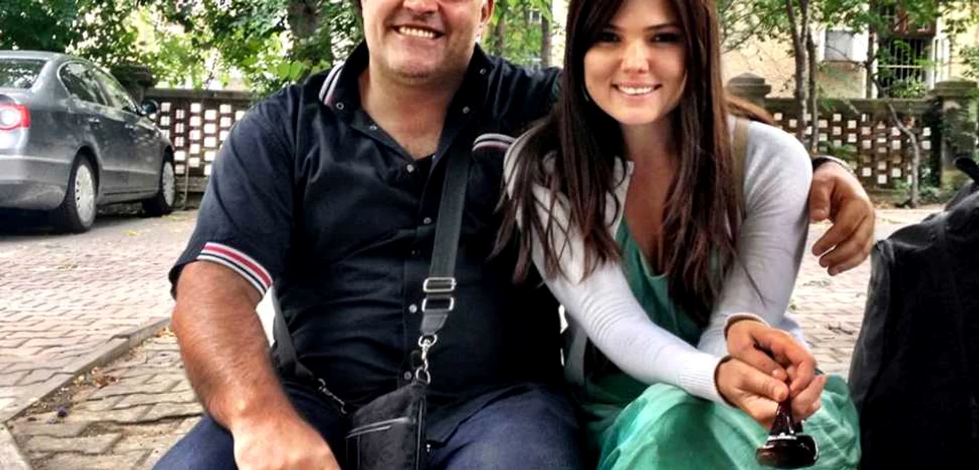 Cristian Faur şi Paula Seling, după examen FOTO Arhivă personală/Facebook