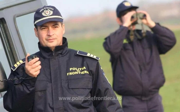 Poliţiştii în acţiune FOTO Poliţia de Frontieră