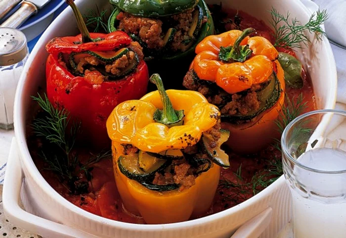 
    Aceşti ardei umpluţi sunt delicioşi!clickpoftabuna.ro  