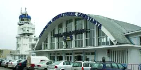 Constanta: Plecaţi acasă cu avionul!