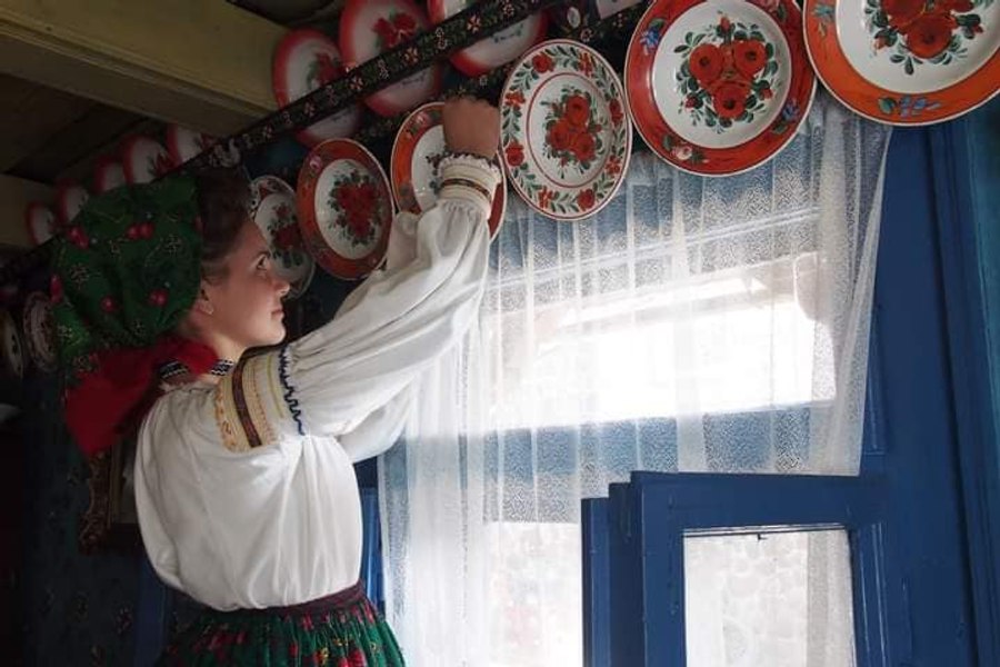 Tradiția străveche bizară din Maramureș. Ziua în care femeii îi era permis să-și bată bărbatul