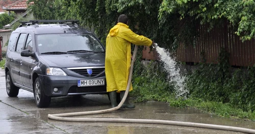 inundaţii în mehedinţi FOTO Corina Macavei