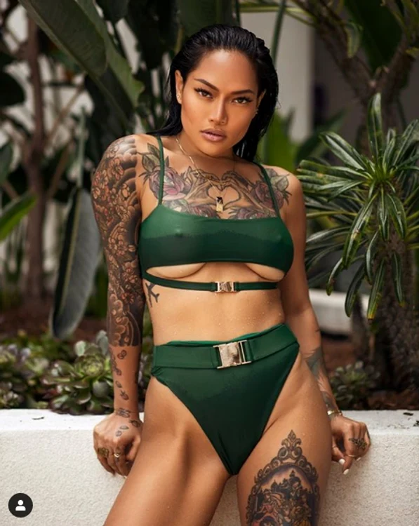 8 jesse mae antonia2 png png