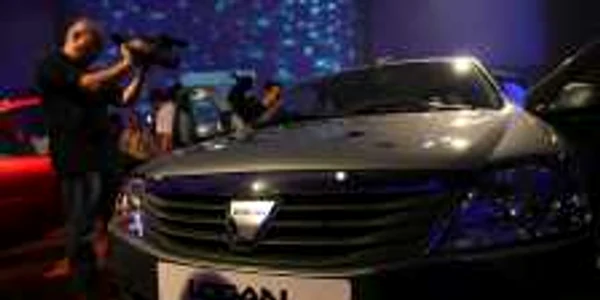 Vânzările Dacia au scăzut faţă de anul 2010
