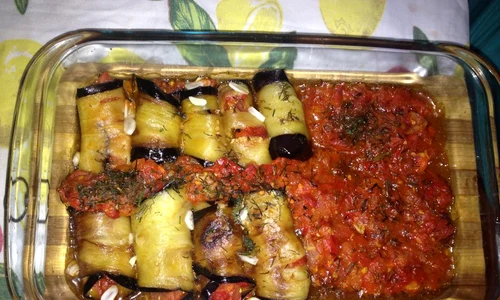 rulouri de vinete umplute cu legume jpeg
