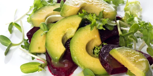 Avocado ne oferă senzaţia de saţietate şi poate fi consumat zilnic 