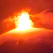 eruptie Fuego Guatemala captură video gif jpg