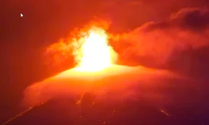 eruptie Fuego Guatemala captură video gif jpg