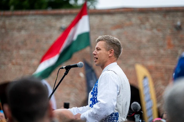 Magyar Péter face acuzaţii dure la adresa Rusiei. FOTO: Tisza Párt