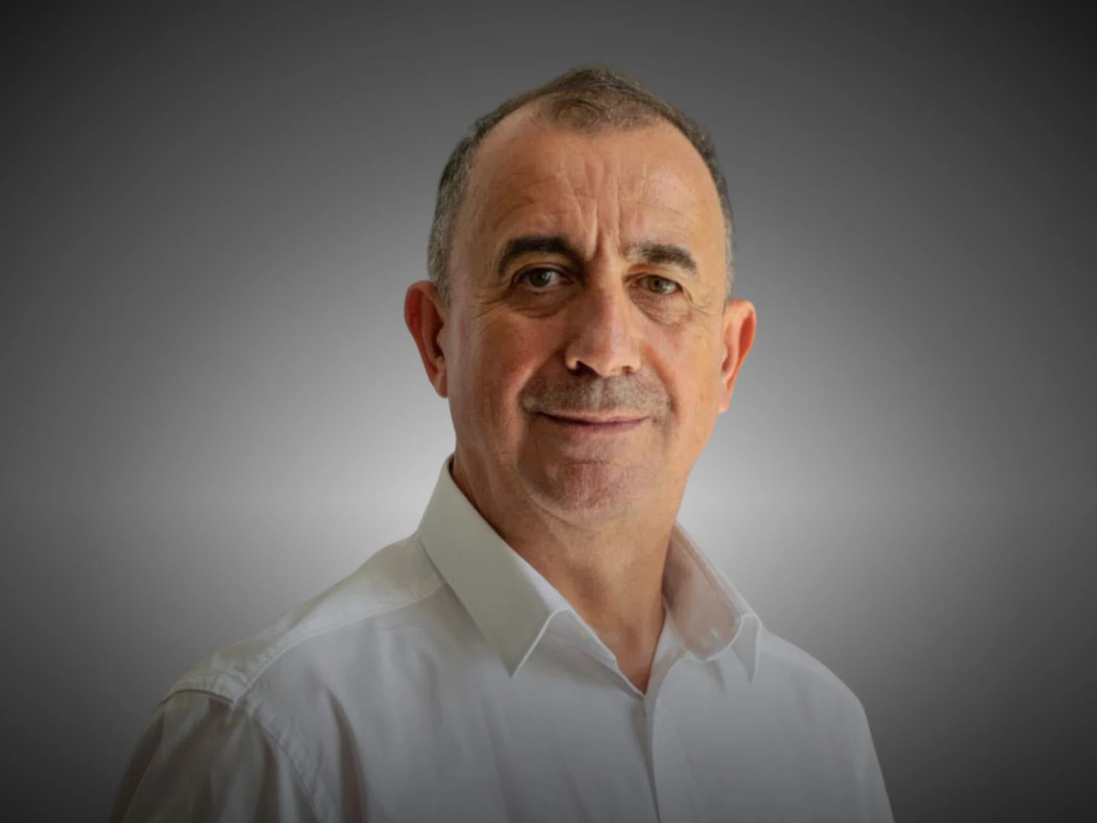 Viceprimarul unui oraș din Hunedoara, găsit mort în propria locuință